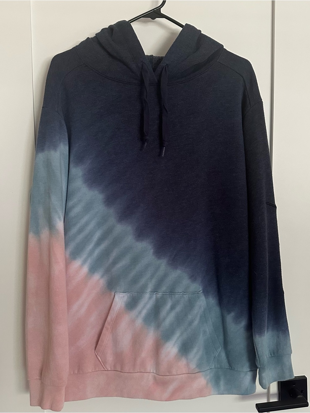 Victoria’s Secret PINK Blue & Pink Embroidered Tie Dye Hoodie Size Small